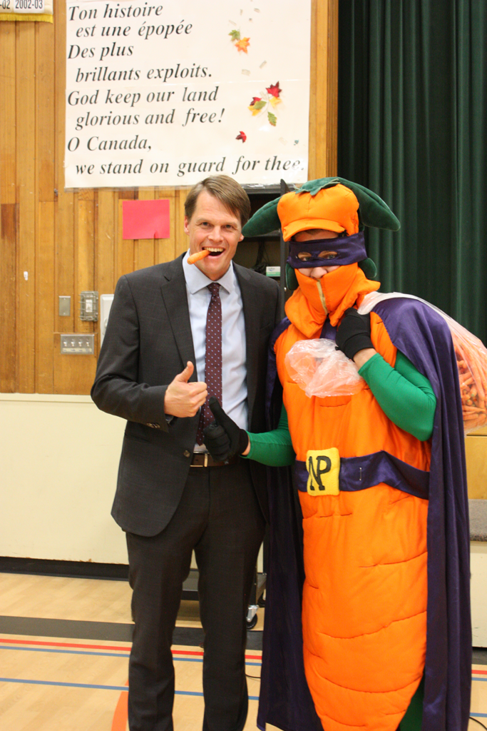 Captain-Carrot-Mayor-Clark
